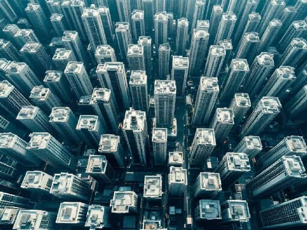 Chinas KI-Startups kehren ins Inland zurück: Peking zieht die Kontrolle an
