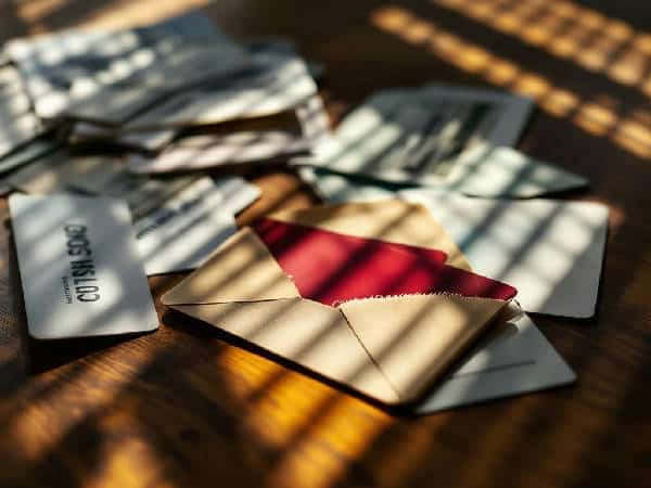 Claude-Betrug: Unbekannte buchen Gift Cards über fremde Anthropic-Konten ab